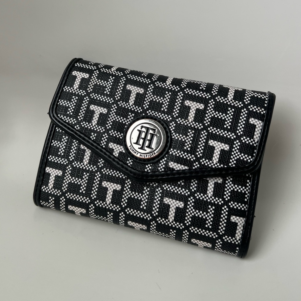 Tommy Hilfiger Monogram Black and White Wallet